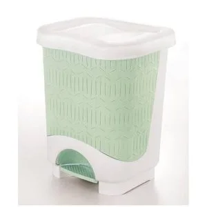 Limon Bamboo Rectangle Dustbin With Pedal